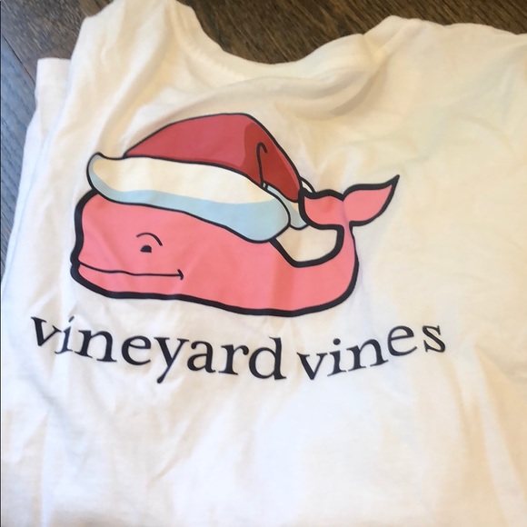 vineyard vines - Picture 3 of 3